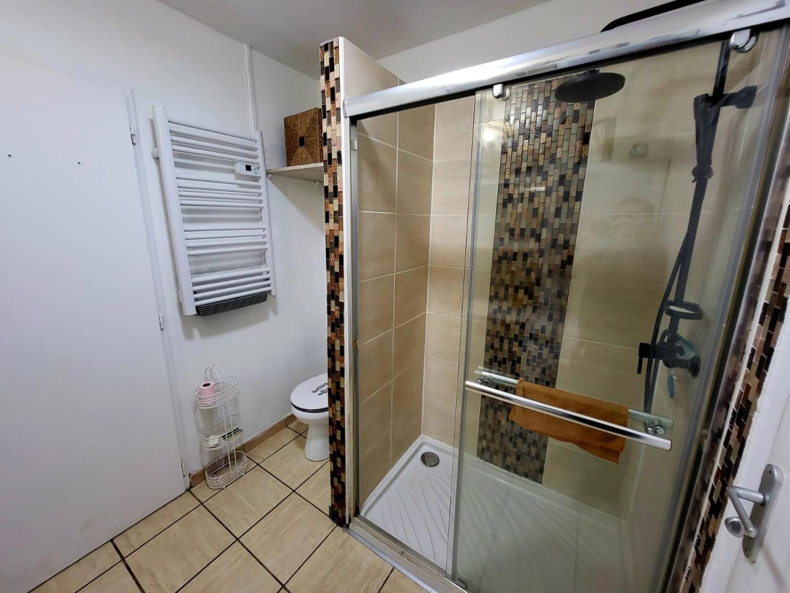 Apartament Casa Leone 83 Solliès-Pont Zewnętrze zdjęcie